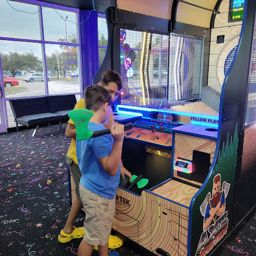 Amusement Center «Omni Fun Center», reviews and photos, 3729 Sycamore Dairy Rd, Fayetteville, NC 28303, USA