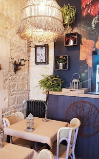 Atmosphère du Restaurant Domaine d'Anthea - Rest'ô Salon à Saint-Médard-d'Aunis - n°1