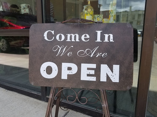 Massage Therapist «Lalumiere Massage Boutique», reviews and photos, 237 State St, Salem, OR 97301, USA