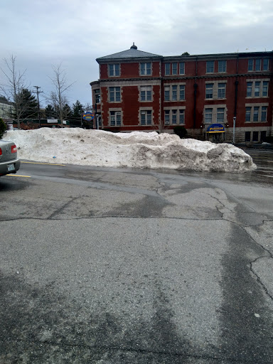 Shopping Mall «Union Station Plaza Shopping Center», reviews and photos, St John St, Portland, ME 04102, USA