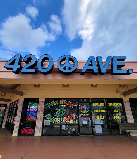 Tobacco Shop «Four Two Zero Peace Avenue», reviews and photos, 6656 US-1, Port St Lucie, FL 34952, USA