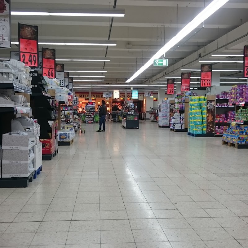 Kaufland Fellbach, Merowingerstr.