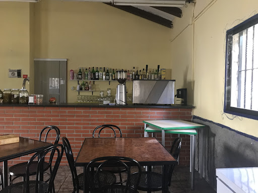 Información y opiniones sobre Cafetería Fuente del Canto de Bronchales