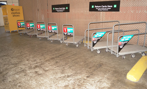 Truck Rental Agency «U-Haul Moving & Storage at Capitol Ave», reviews and photos, 755 Capitol Ave, Hartford, CT 06106, USA