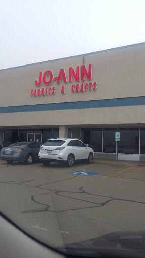 Fabric Store «Jo-Ann Fabrics and Crafts», reviews and photos, 6280 E State St, Rockford, IL 61108, USA