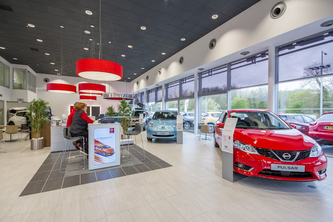 Reviews of Fish Brothers Nissan in Swindon - Car dealer