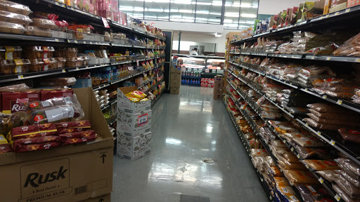 Grocery Store «Valley Marketplace Simi Valley», reviews and photos, 1117 E Los Angeles Ave, Simi Valley, CA 93065, USA
