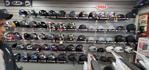 Motorcycle Dealer «Southeast Sales Powersports», reviews and photos, 6930 N 76th St, Milwaukee, WI 53223, USA