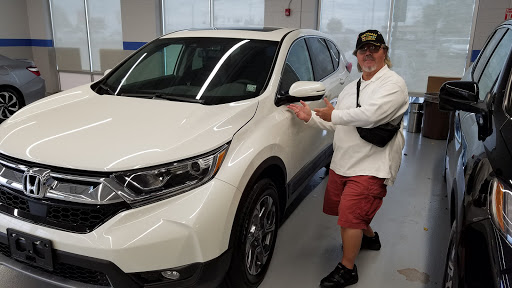 Honda Dealer «Ralph Honda», reviews and photos, 3939 W Ridge Rd, Rochester, NY 14626, USA