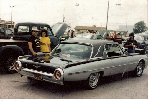 Auto Body Shop «Vargas Custom Body Shop», reviews and photos, 4201 E 31st St, Kansas City, MO 64128, USA