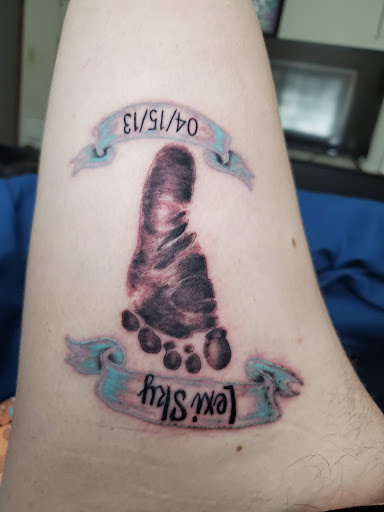 Tattoo Shop «Garfield Street Tattoo Co», reviews and photos, 405 Garfield St S, Tacoma, WA 98444, USA