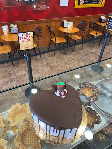 Ice Cream Shop «Cold Stone Creamery», reviews and photos, 76 South La Grange Road, La Grange, IL 60525, USA