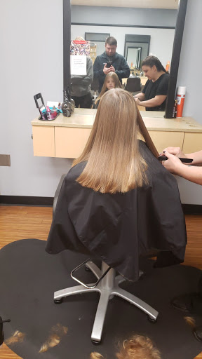 Hair Salon «SmartStyle Hair Salon», reviews and photos, 2793 Taylor Rd, Reynoldsburg, OH 43068, USA