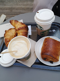 Café du Restaurant servant le petit-déjeuner Starbucks à Marseille - n°15