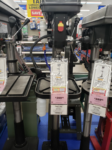 Hardware Store «Harbor Freight Tools», reviews and photos, 3207 Main Ave C, Fargo, ND 58103, USA