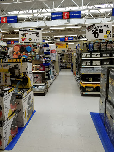 Hardware Store «Harbor Freight Tools», reviews and photos, 2011 Plank Rd, Fredericksburg, VA 22401, USA