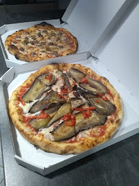 Plats et boissons du Pizzas à emporter Pizza Jess à Antibes - n°19
