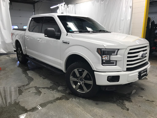 Used Car Dealer «Gmotorcars Auto Sales & Service - OHARE», reviews and photos, 2411 E Oakton St, Arlington Heights, IL 60005, USA