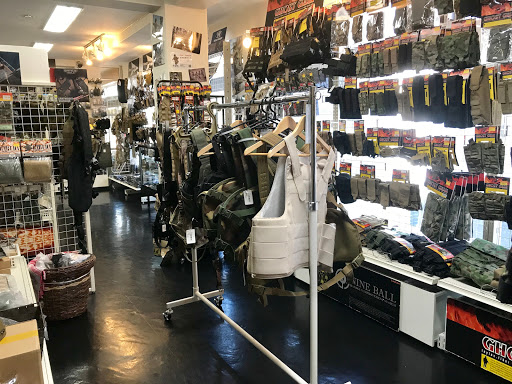 ファースト 東京アメ横店