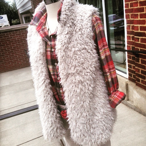 Boutique «Kristi Boutique», reviews and photos, 339 1st St, Aspinwall, PA 15215, USA