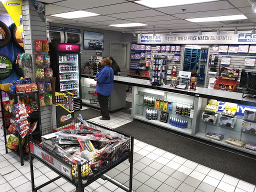 Hyundai Dealer «Frank Hyundai», reviews and photos