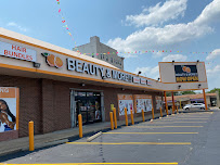 ORANGE BEAUTY & MORE - Photo 2 - Car repair in St. Louis, MO, St. Louis