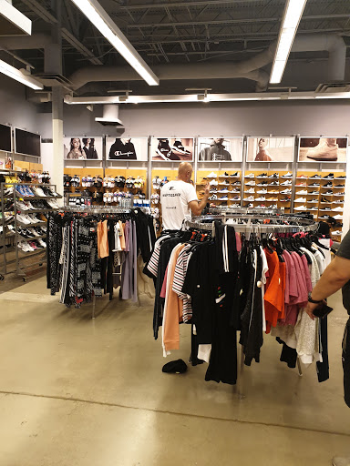 Sporting Goods Store «Nike Factory Store», reviews and photos, 1000 PA-611 #120, Tannersville, PA 18372, USA