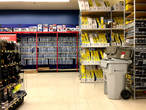 Auto Parts Store «Pep Boys Auto Parts & Service», reviews and photos, 3030 W Lincoln Ave, Anaheim, CA 92801, USA