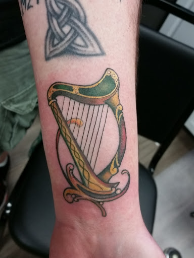 Tattoo Shop «Hyperion Tattoo», reviews and photos, 5868 Transit Rd, Depew, NY 14043, USA