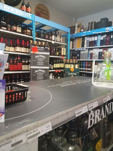 Liquor Store «Manor Wine & Spirits», reviews and photos, 5544 Airway Rd, Dayton, OH 45431, USA