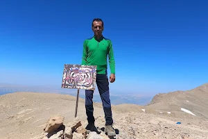 قله قاش مستان (بیژن 3) image