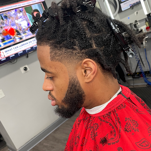 Barber Shop «City Cuts Barbershop», reviews and photos, 126 W Main St, Kutztown, PA 19530, USA