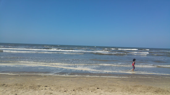 Umm Al-Ridha Beach
