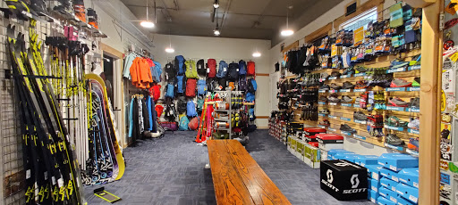 Outdoor Sports Store «Pro Ski and Mountain Service», reviews and photos, 108 W North Bend Way, North Bend, WA 98045, USA