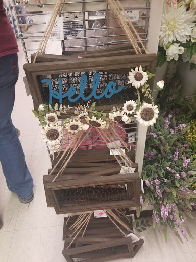 Craft Store «Bennion Crafts and Frame», reviews and photos, 354 Main St, Kaysville, UT 84037, USA