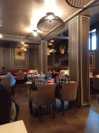 Atmosphère du Restaurant Le Steak du Baron à Champigny-sur-Marne - n°18