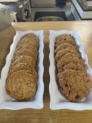 Gourmet Grocery Store «Nodines Gourmet Store», reviews and photos, 39 North St, Goshen, CT 06756, USA