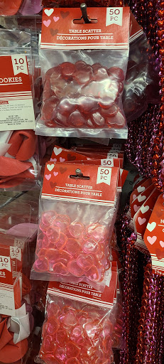 Dollar Store «Dollar Tree», reviews and photos, 1755 Mt Hood Ave #110, Woodburn, OR 97071, USA