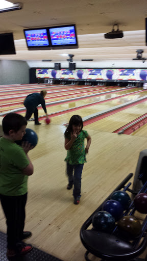 Bowling Alley «Seven Hills Lanes», reviews and photos, 7279 Broadview Rd, Independence, OH 44131, USA