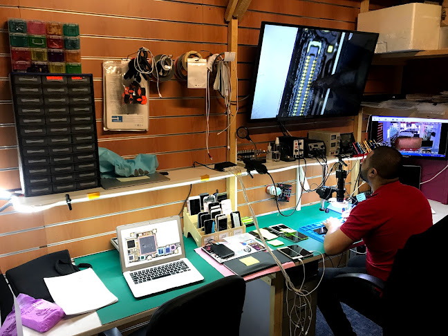 Opinii despre King of GSM, Billel BELOUAER în Nyon - Mobiltelefongeschäft