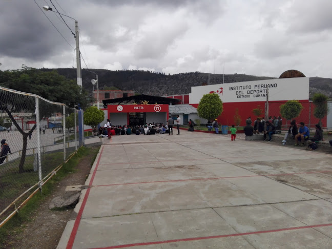 Estadio Ciudad de Cumaná - Campo de fútbol
