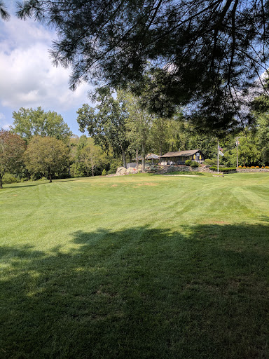 Golf Course «Fairlawn Golf Course», reviews and photos, 3 Sherman Ave, Lincoln, RI 02865, USA