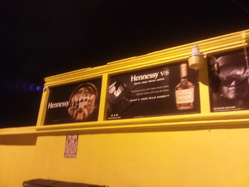 Liquor Store «F M Liquors», reviews and photos, 11300 NW 7th Ave, Miami, FL 33168, USA