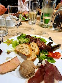 Foie gras du Restaurant français Le Moulin de Chevillou à Saint-Gence - n°2