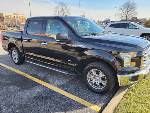 Used Car Dealer «Midwest Motors», reviews and photos, 1400 S Outer Rd E, Eureka, MO 63025, USA