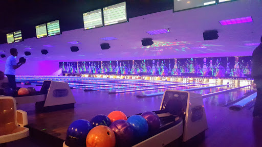 Bowling Alley «Windsor Bowling Center», reviews and photos, 8801 Conde Ln, Windsor, CA 95492, USA
