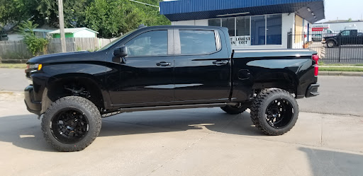 Tire Shop «The Tire Store Auto Care», reviews and photos, 1458 S Broadway St, Wichita, KS 67211, USA