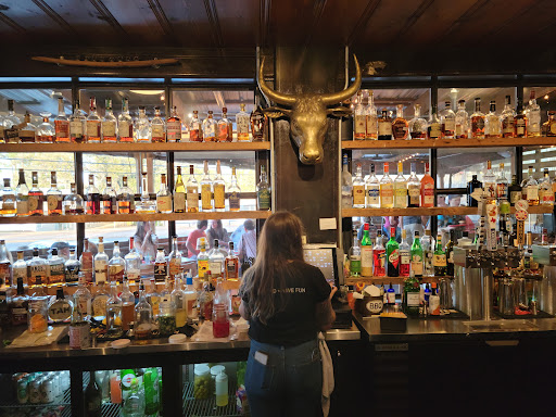 Barbecue Restaurant «Stanley’s Famous Pit Bar-B-Q», reviews and photos, 525 S Beckham Ave, Tyler, TX 75702, USA