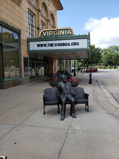 Movie Theater «Virginia Theatre», reviews and photos, 203 W Park Ave, Champaign, IL 61820, USA