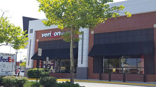 Cell Phone Store «Verizon», reviews and photos, 11830 Spectrum Center, Reston, VA 20190, USA